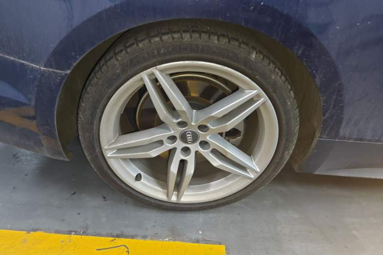 Used Audi A5 2017 Cabriolet 45 TFSI quattro Sport model
