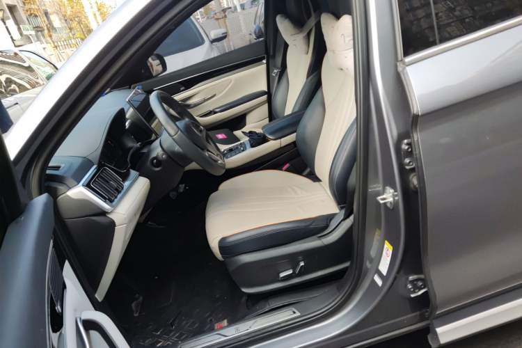 Used BYD Song PLUS New Energy 2021 DM-i 110KM Flagship PLUS Left Front Seat