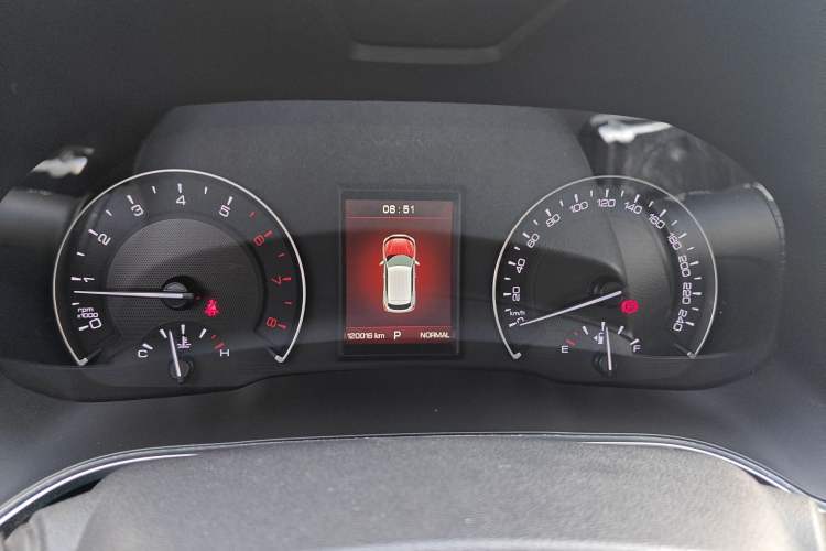 Used Wey VV5 2017 2.0T Ultra-Luxury Version
