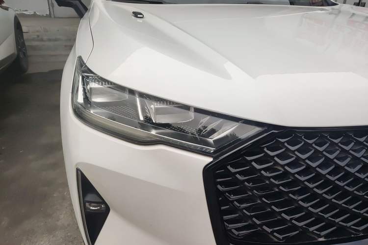 Used Haval H6 2021 3rd Generation 2.0T Automatic Two-Wheel Drive Max Right Front Headlight