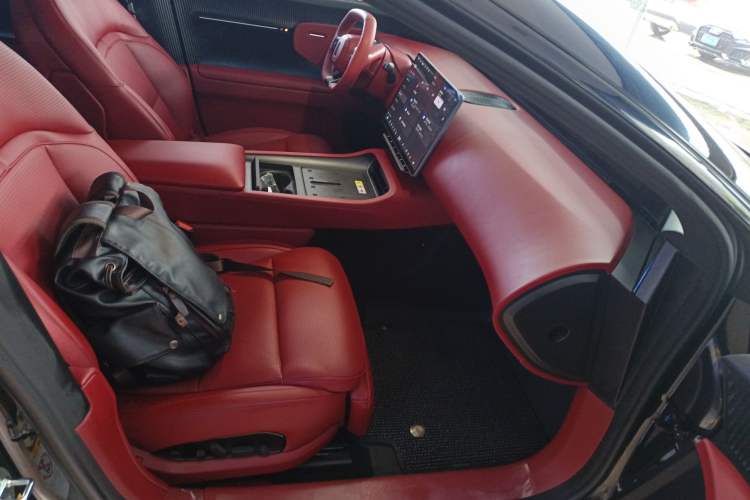 Used Avatr 12 2025 Updated Ultra All-Electric Four-Wheel Drive
