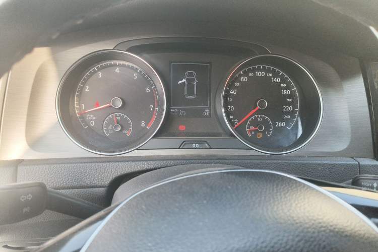 Used Volkswagen Golf 2014 1.4TSI Automatic Comfort Model
