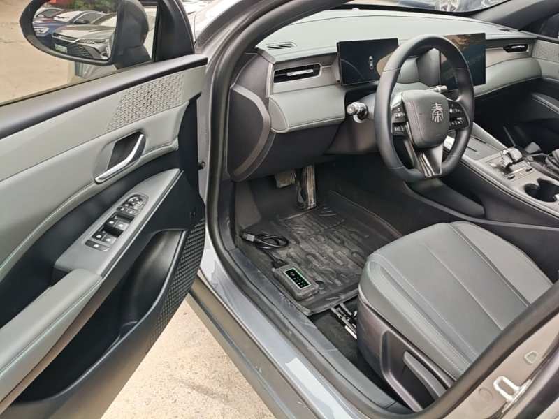 Used BYD Qin PLUS 2025 DM-i Smart Drive 55KM Leading Model — 15