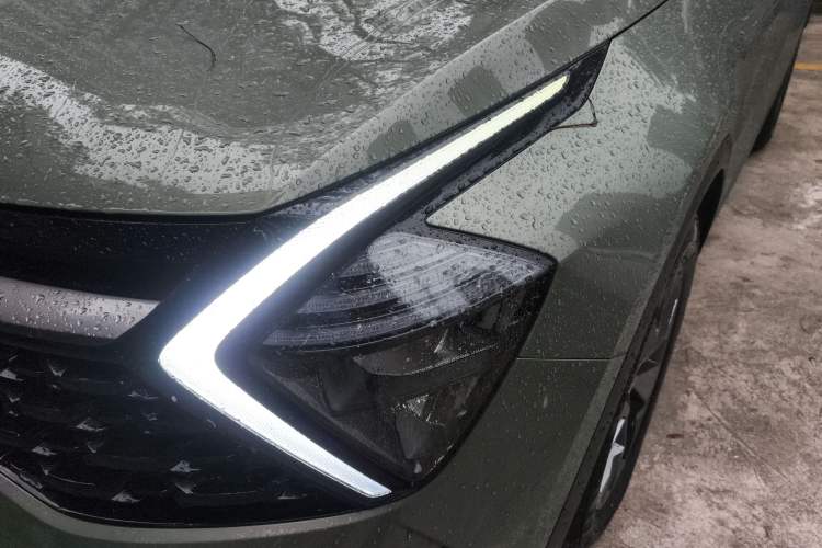 Used Kia Sportage (Chinese Domestic Model) 2023 1.5T Two-Wheel Drive Prestige Edition Left Front Headlight