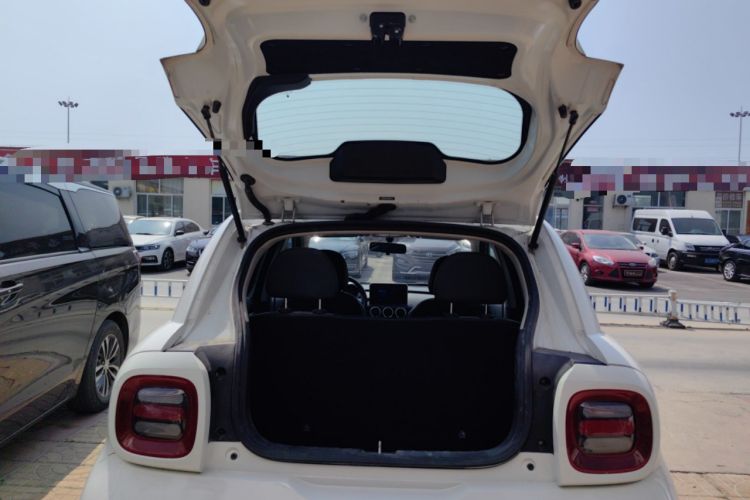 Used ORA Black Cat 2021 351 km Standard Version
