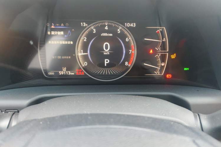 Used Lexus ES 2021 200 Luxury Edition Odometer Close Up