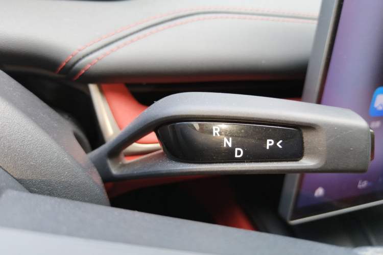 Used Xiaomi Auto SU7 2024 Rear-Drive Long-Range Intelligent Driving Version
