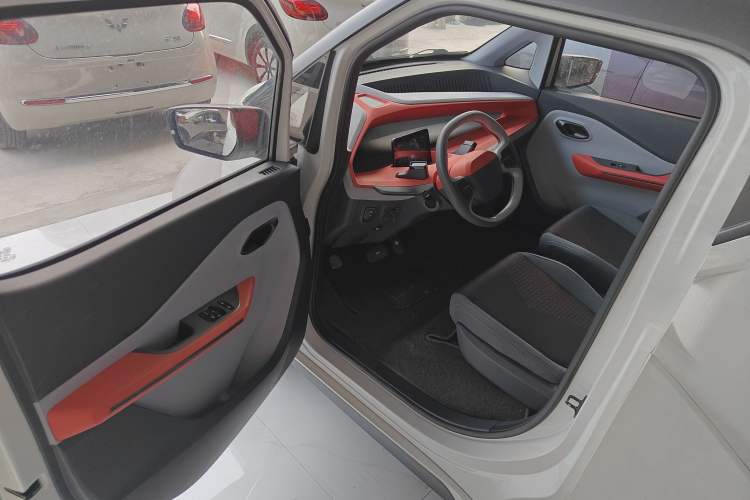 Used Baojun E200 2019 250KM Smart Enjoyment Version Driver Seat