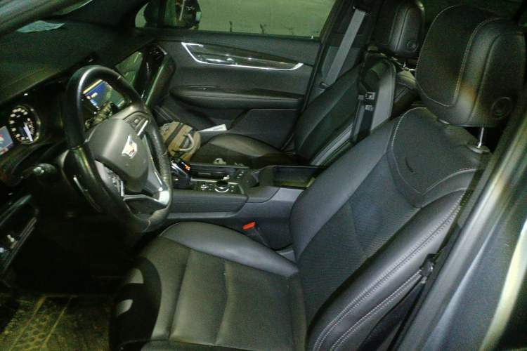 Used Cadillac XT6 2021 28T Six-Seater Four-Wheel-Drive Luxury Version