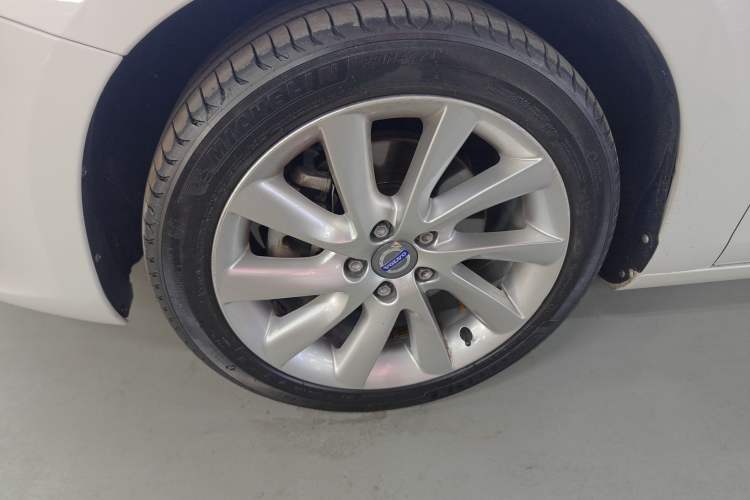 Used Volvo S60 2018 S60L T4 Zhiyuan Edition Exterior 4