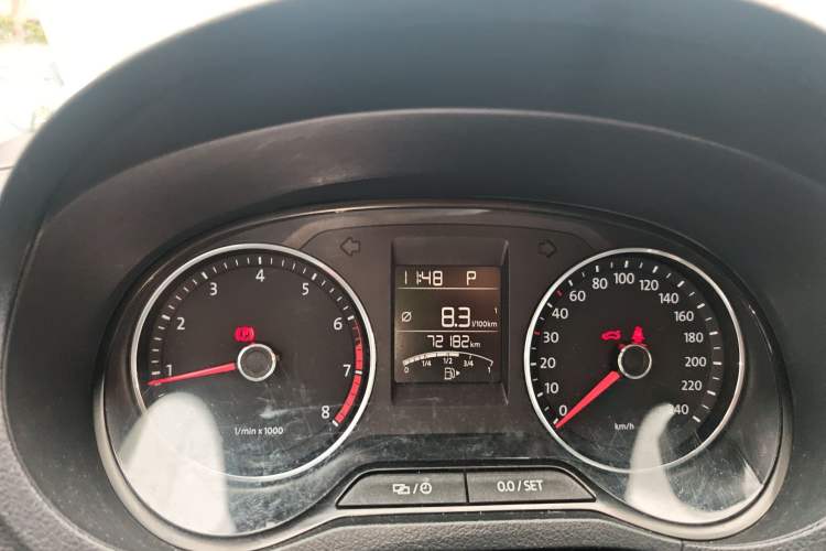 Used Volkswagen Polo 2014 1.6L Automatic Comfort Edition Instrument Cluster