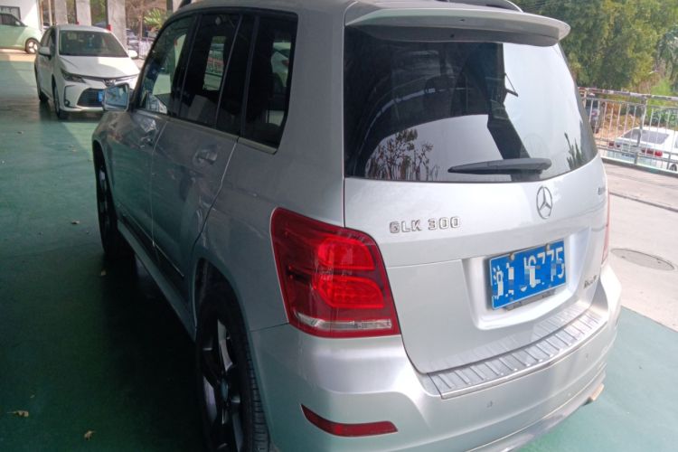 Used Mercedes-Benz GLK-Class 2013 GLK 300 4MATIC Dynamic Sunroof Model