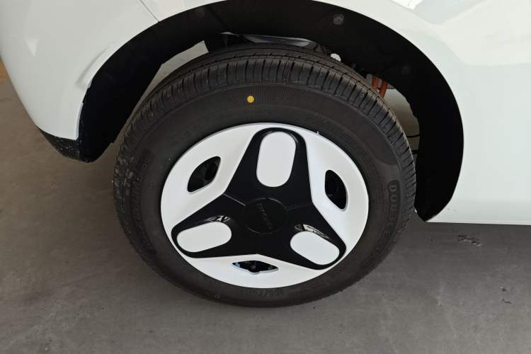 Used Geely Galaxy Panda 2025 210 km – Yuanqi Bear