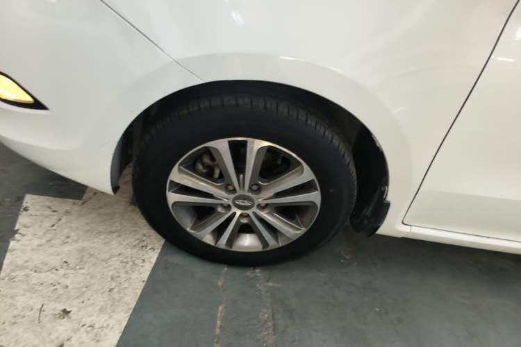 Used Chery Arrizo 3 2015 1.5L Manual High-End Version