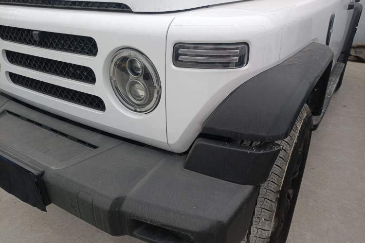 Used 212 T01 2024 2.0T Explorer
