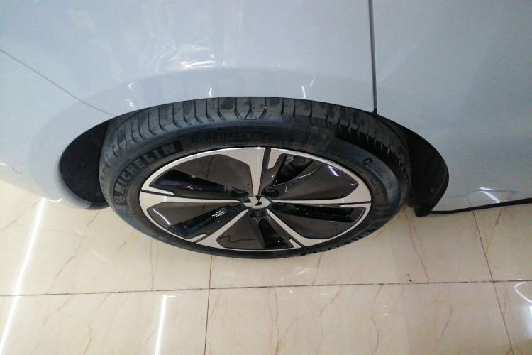 Used Nio ET5T 2024 75kWh Touring