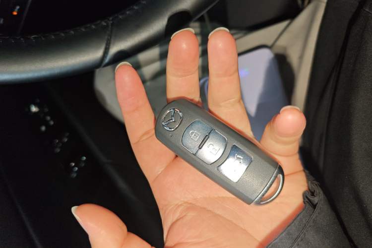 Used Mazda CX-5 2019 Cloud-Controlled Version 2.0L Automatic 2WD Smart Enjoyment Model China VI Standard Vehicle Key