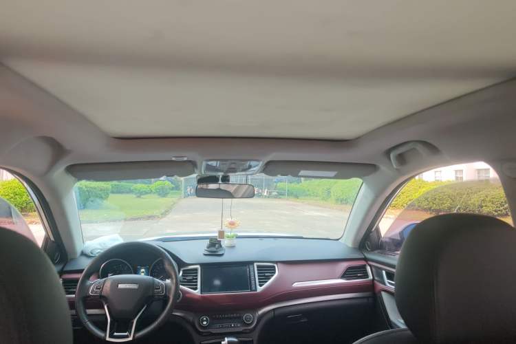 Used Haval H6 Coupe 2018 Red-Label 1.5T Automatic Two-Wheel Drive Ultra-Luxury Model Headliner