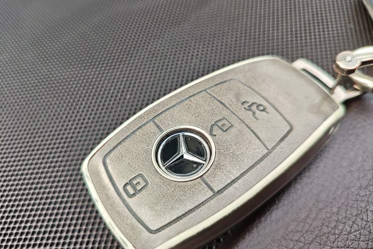 Used Mercedes-Benz E-Class 2020 E 260 L