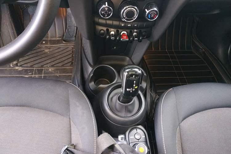 Used MINI 2022 Updated 1.5T ONE Five-Door PLUS Edition