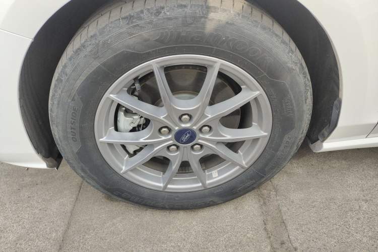 Used Ford Focus 2021 Hatchback EcoBoost 180 Automatic Titanium Edition
