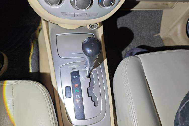 Used Buick Excelle 2011 1.6LX-AT
