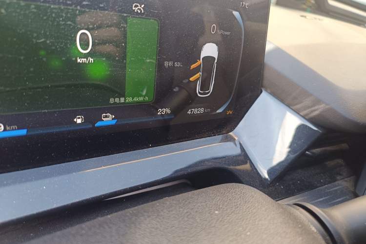 Used CHANGAN OSHAN Z6 New Energy 2023 ZhiDian iDD 150KM Flagship PLUS Smart Parking Edition Odometer Close Up