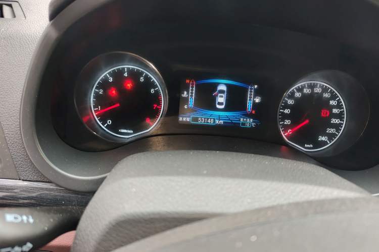 Used BYD Surui 2015 Revised Version 1.5L Manual Luxury Edition