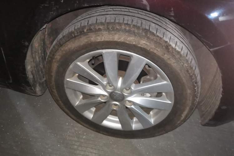 Used Kia K3 2015 1.6L Manual GLS