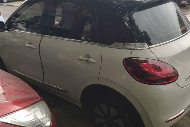 Used Wuling Bingo 2023 333 km Enjoyment Version Rear Left 45 Deg