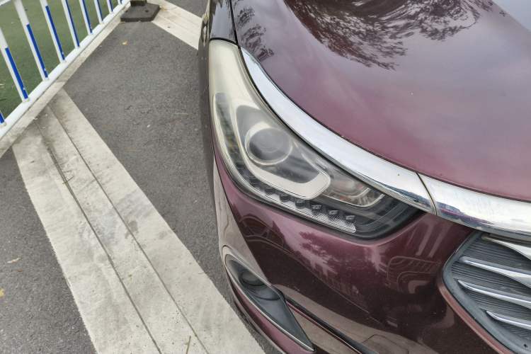 Used GAC Trumpchi GA6 2016 235T DCT Elite Edition Right Front Headlight