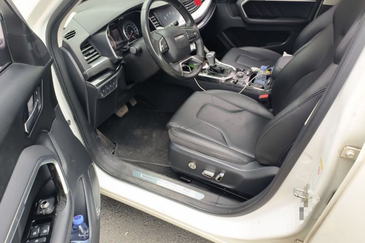 Used Haval H6 2017 Blue Label 1.5T Automatic Two-Wheel Drive ZhiShang Model