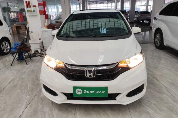 Used Honda Fit 2018 1.5L CVT Comfort Sunroof Version