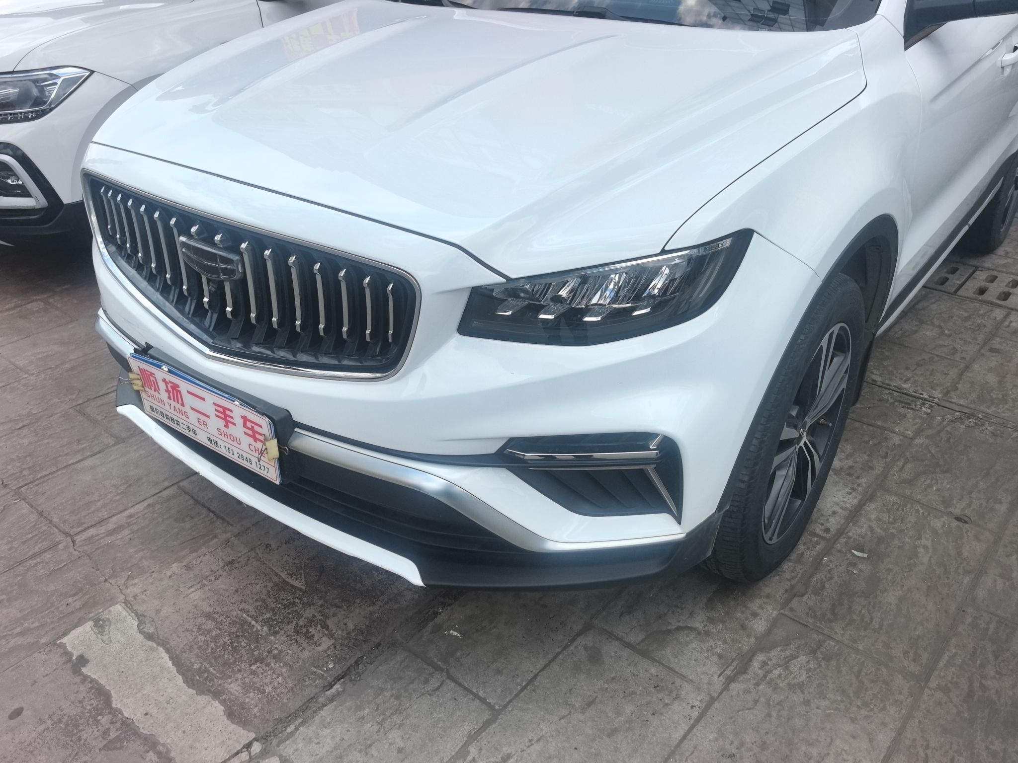 Geely Auto Emgrand X7 Sport 2022 1.8TD DCT Zhiya Trim — снимка 6