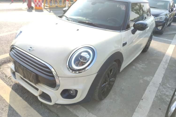 Used MINI 2019 1.5T COOPER Racing Driver