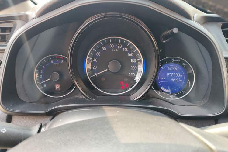 Used Honda Fit 2016 1.5L LXS CVT Comfort Sunroof Version
