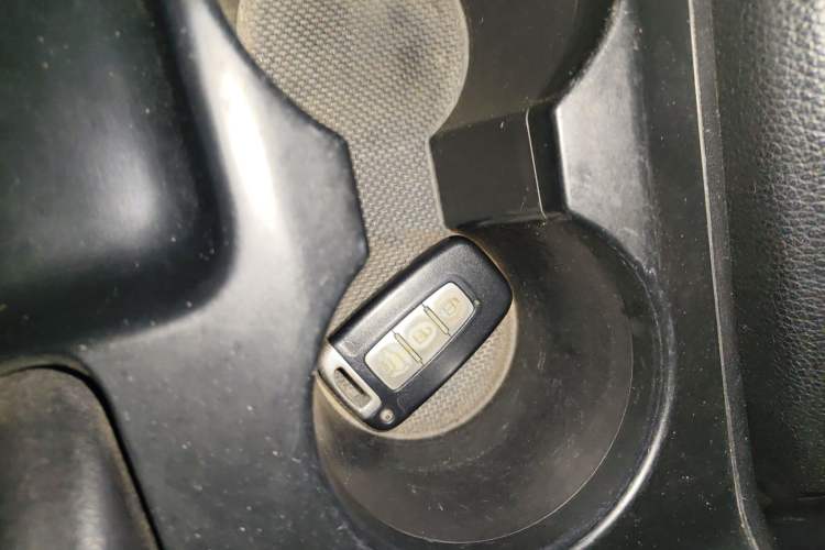 Used Hyundai ix35 2012 2.0L Automatic Two-Wheel Drive Elite Edition GLS
