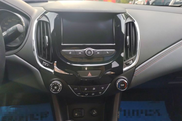 Used Chevrolet Cruze 2018 Redline 320 Automatic Xuanfeng Urban Edition Audio And AC Panel