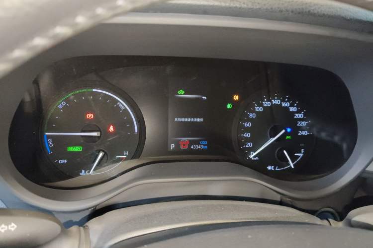 Used Toyota SIENNA 2023 2.5L Hybrid Deluxe Edition
