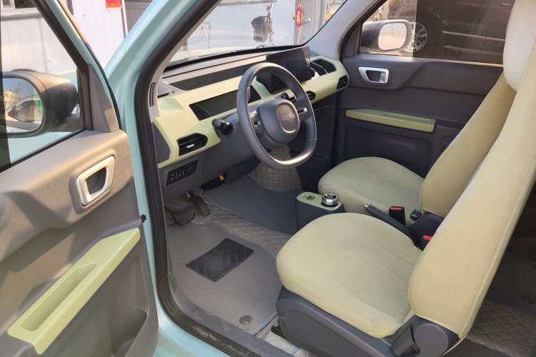 Used Geely Galaxy Panda 2024 Panda Mini 200km Endurance Bear