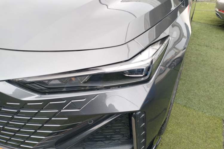 Used CHANGAN UNI-V 2023 1.5T Sport Edition Left Front Headlight