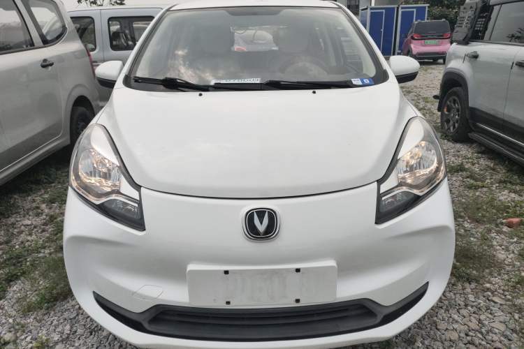 Used CHANGAN Benni E-Star 2021 National Edition Xin Yue Version (Fast-Charging Edition) Lithium Iron Phosphate (31.18 kWh) Front