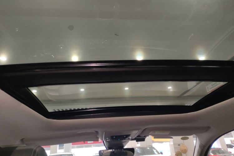 Used Honda HR-V 2023 2.0L eHEV Dynamic Edition
