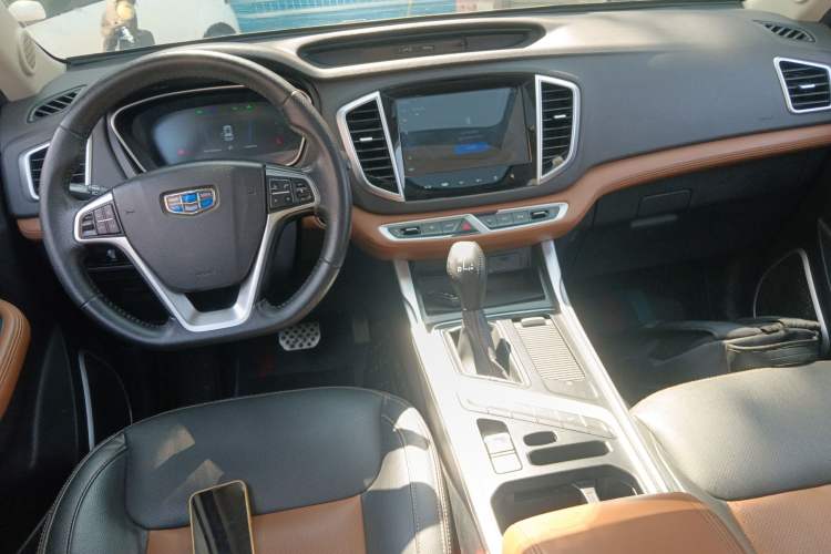 Used Geely Auto Vision X6 2018 1.4T CVT 4G Connected Luxury Version
