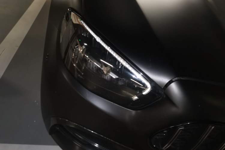 Used Mercedes-Benz E-Class New Energy 2022 Restyled E 350 e L Plug-in Hybrid Sports Sedan
