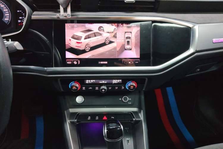 Used Audi Q3 2019 35 TFSI Fashion Dynamic Model Audio And AC Panel