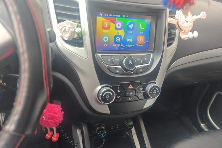 Used Changan CS35 2016 1.6L Manual Luxury Model China V Standard