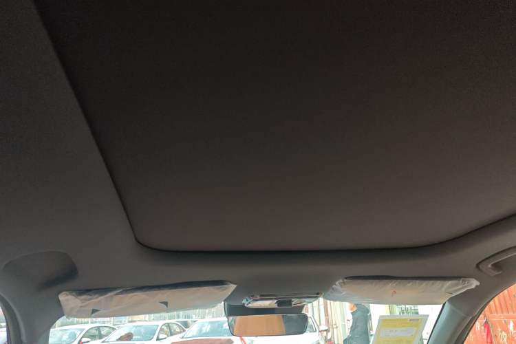 Used Geely Galaxy Xingjian 7 EM-i 2026 Model 130km Launch Edition Headliner