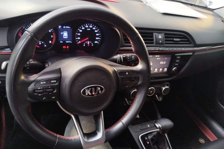 Used Kia KX Cross 2018 1.6L Automatic Dynamic Sunroof Version