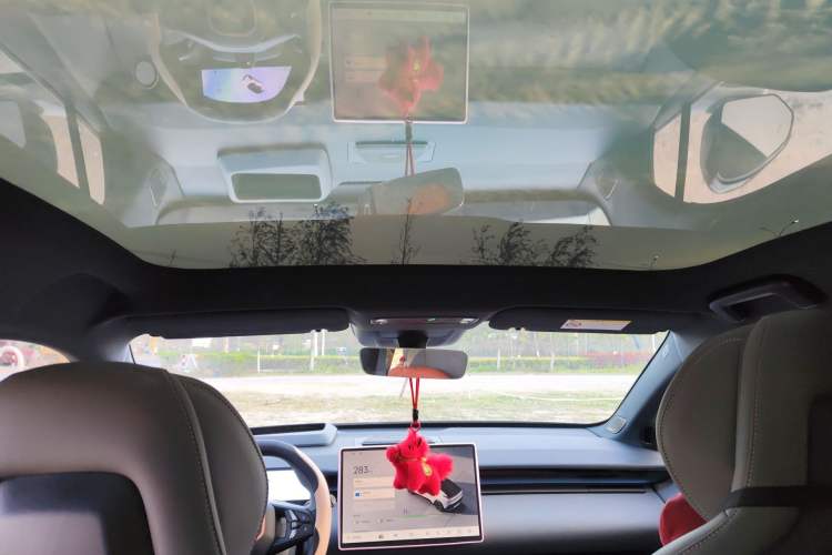 Used Lynk & Co Z20 2025 530 km Range Rear-Wheel Drive Max
